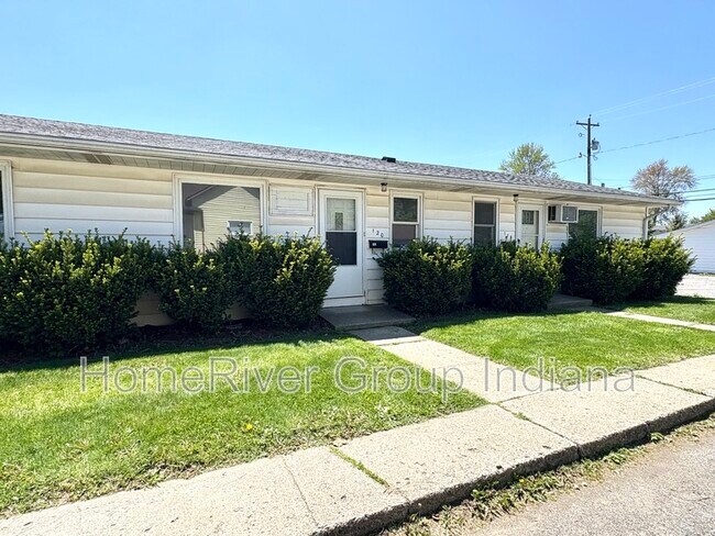 120 Maple Ln in Churubusco, IN - Building Photo - Building Photo