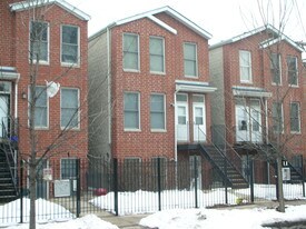 118 S Leavitt St Apartments