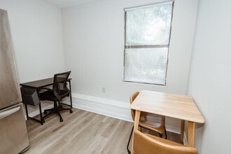 3625 Maple Ave in Waco, TX - Foto de edificio - Building Photo