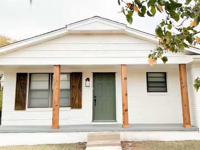 property at 501 NW Compass Dr