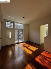 42 Iron Horse Ln in Walnut Creek, CA - Foto de edificio - Building Photo