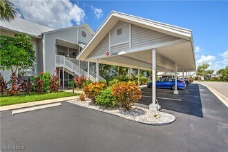 15410 River Vista Dr in North Fort Myers, FL - Building Photo - Building Photo