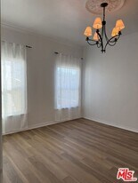 157 N La Peer Dr in Beverly Hills, CA - Building Photo