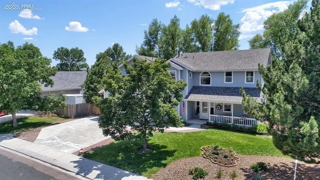 235 Tamarron Dr in Colorado Springs, CO - Building Photo - Building Photo
