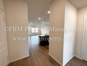 864 Keystone Ct in Ferris, TX - Building Photo - Building Photo