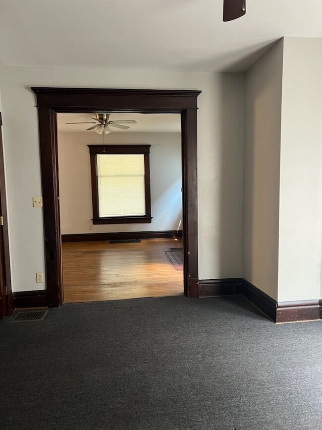 407 E 14th Ave in Columbus, OH - Building Photo - Building Photo