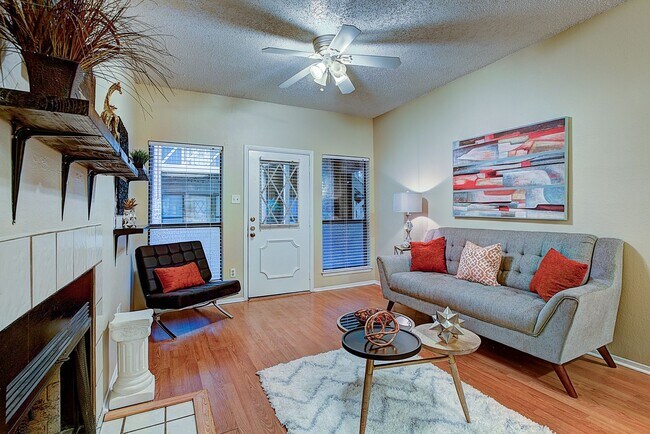 2406 Rio Grande St in Austin, TX - Building Photo - Building Photo