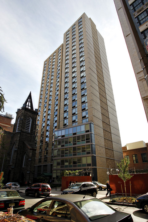 Founders Hall in New York, NY - Foto de edificio