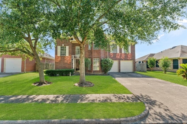 7710 Tussendo Dr in Houston, TX - Building Photo - Building Photo