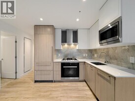 2288 Alpha Ave in Burnaby, BC - Building Photo