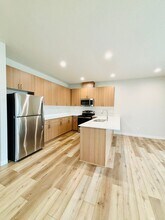 2434 Leonard Ln in Lebanon, OR - Building Photo - Building Photo