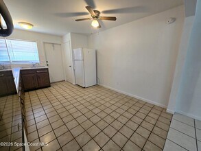 97 Lucas Rd in Merritt Island, FL - Foto de edificio - Building Photo