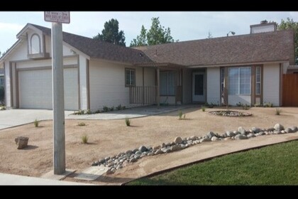 603 Trixis Ave in Lancaster, CA - Foto de edificio