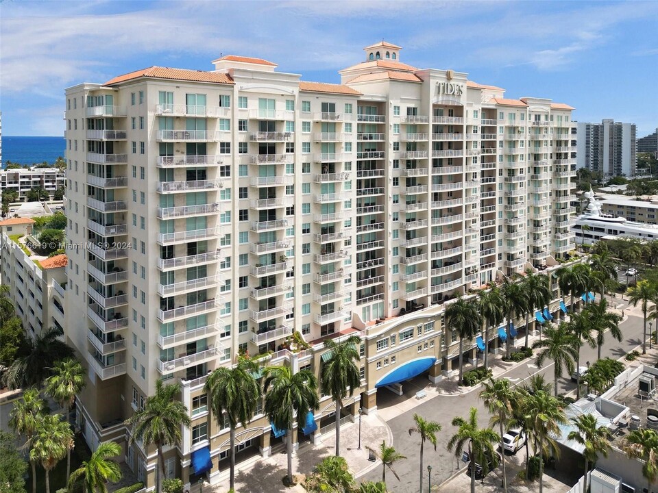 3020 NE 32nd Ave, Unit #925 in Fort Lauderdale, FL - Building Photo