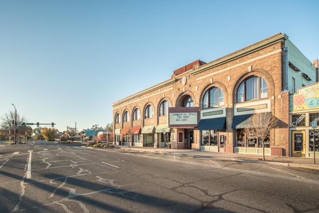 111 Broadway Ave in Pueblo, CO - Foto de edificio - Building Photo