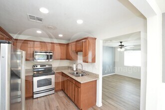 3225 E Earll Dr in Phoenix, AZ - Building Photo - Building Photo