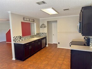 3640 Bass Loop in Round Rock, TX - Foto de edificio - Building Photo