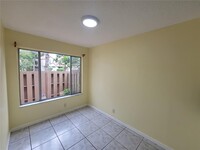 859 NW 81st Way in Plantation, FL - Building Photo - Building Photo