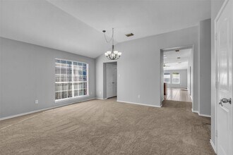 3326 Pebble Beach Ln in Pearland, TX - Building Photo - Building Photo