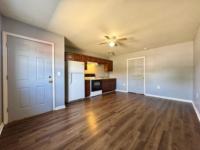 property at 900 AR-367