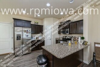 6265 Wistful Vista Dr in West Des Moines, IA - Building Photo - Building Photo