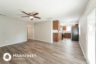 6123 Newquay St in Houston, TX - Building Photo - Building Photo