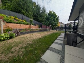 33495 Abercrombie Pl in Mission, BC - Building Photo - Building Photo