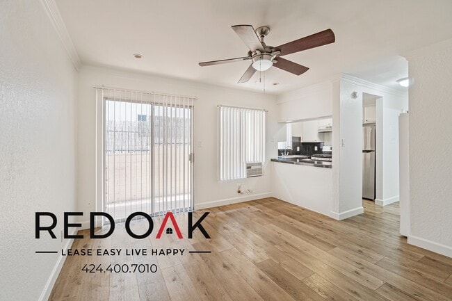 property at 4069 Oakwood Ave