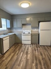 4100 N Ocoee St in Cleveland, TN - Building Photo - Building Photo