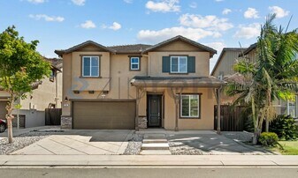 136 Willowrun Wy in Oakley, CA - Building Photo