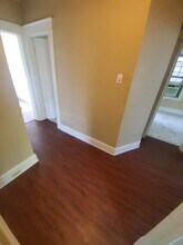 921 De Mun Ave, Unit 2N in Clayton, MO - Building Photo - Building Photo