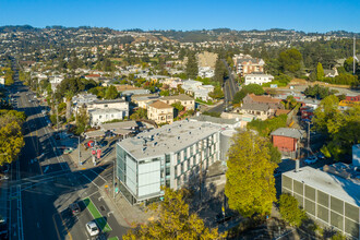 5276 Broadway in Oakland, CA - Building Photo - Building Photo