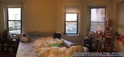 17-19 Washington St. in Malden, MA - Foto de edificio - Building Photo