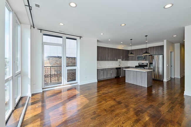5139 N Broadway in Chicago, IL - Building Photo - Building Photo