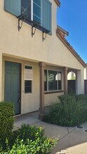 1105 Impressionist Loop in Roseville, CA - Building Photo - Building Photo