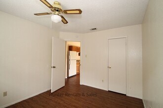 1703 Dickens Dr in Killeen, TX - Building Photo - Building Photo
