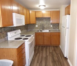 3020 E Bijou St, Unit Apt 1A in Colorado Springs, CO - Building Photo - Building Photo