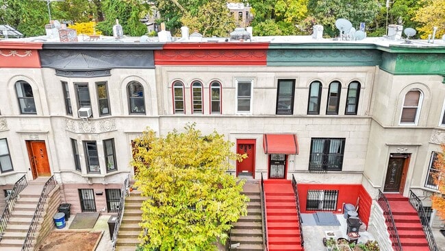 678 Sterling Pl in Brooklyn, NY - Building Photo - Building Photo