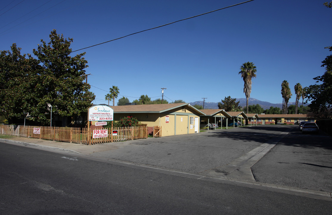 178 N Yale St in Hemet, CA - Building Photo