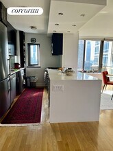 161 W 61st St in New York, NY - Building Photo - Building Photo