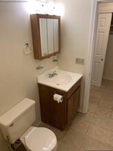 15 Blossom St, Unit 2 in Leominster, MA - Building Photo - Building Photo