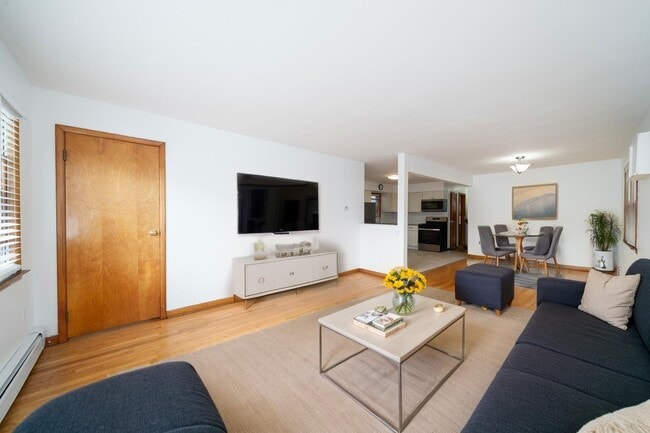 257 Hancock Ave in Jersey City, NJ - Building Photo - Building Photo