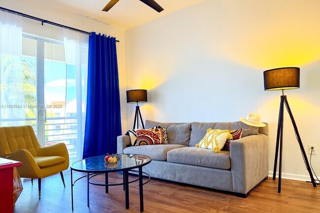 2711 Ocean Club Blvd in Hollywood, FL - Building Photo - Building Photo