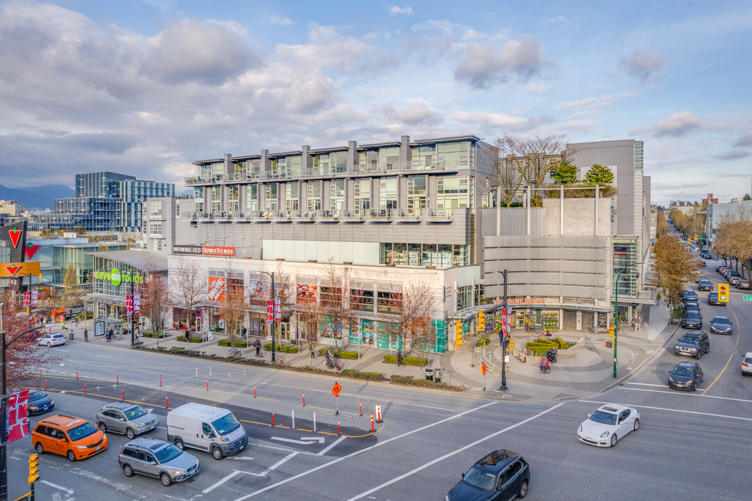 The Rise in Vancouver, BC - Building Photo