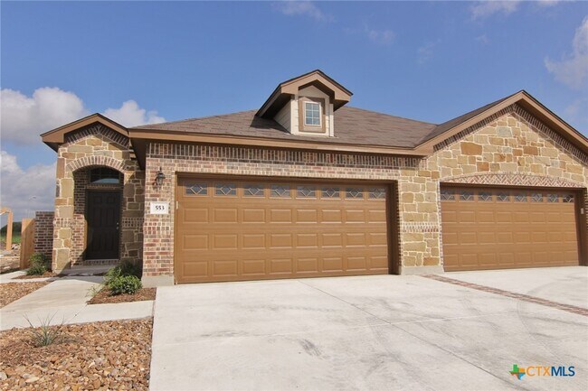 property at 553 Creekside Frst