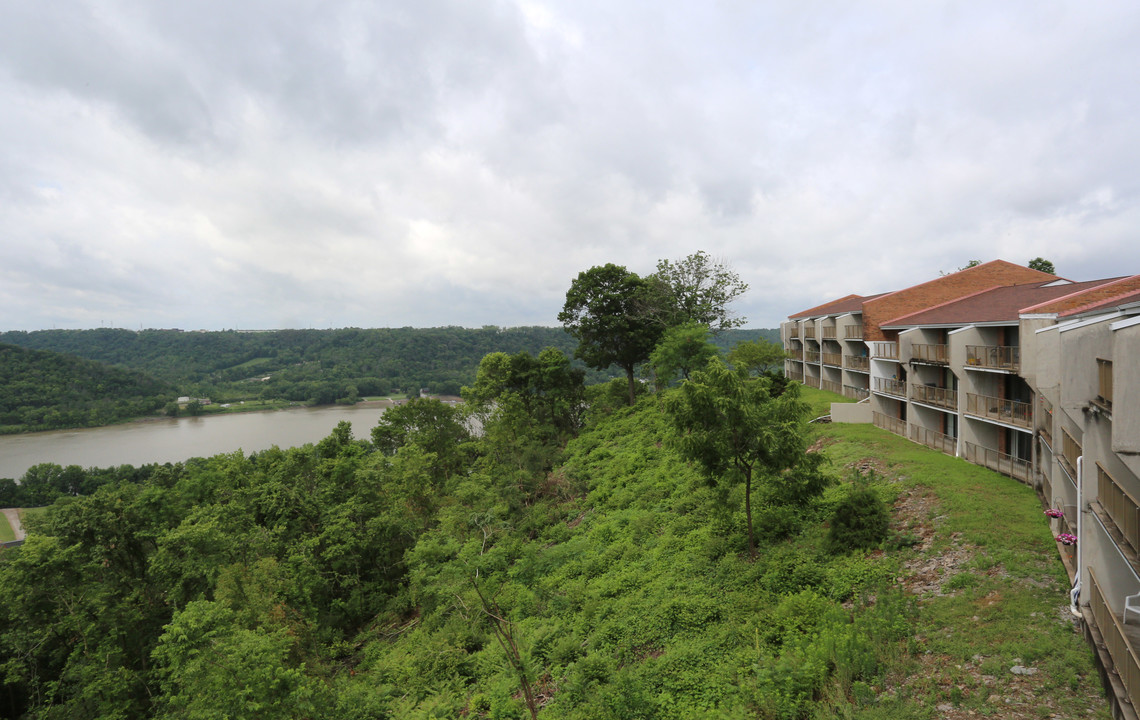 Indian Lookout Apartments in Cincinnati, OH - Foto de edificio