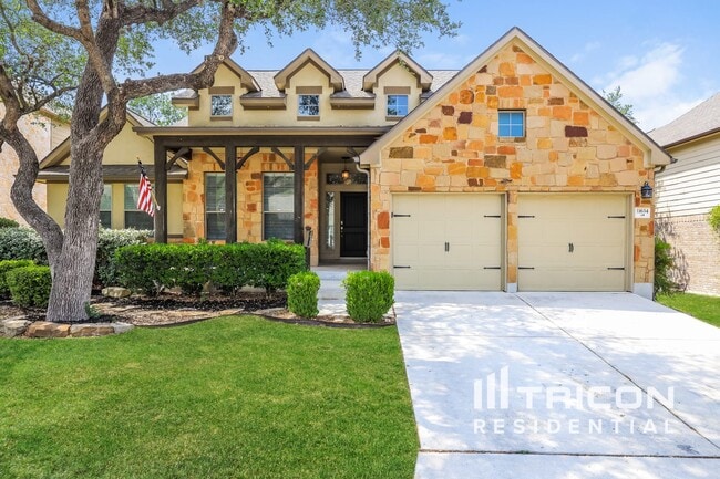 property at 11634 La Granja
