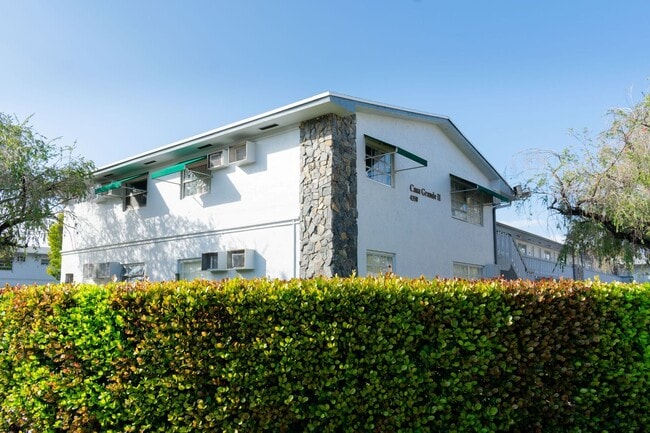 4351 NW 9th St in Miami, FL - Building Photo - Building Photo