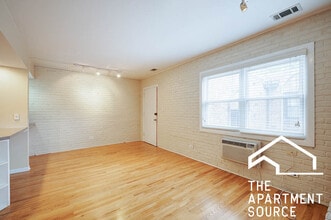 455 W Grant Pl in Chicago, IL - Building Photo - Building Photo