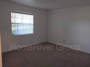 1637 Laurel Leaf Ln in Fort Pierce, FL - Building Photo - Building Photo